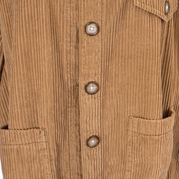 American Eagle (AE) Large Button Down Tan Corduroy Ribbed Jacket - Picture 4 of 7